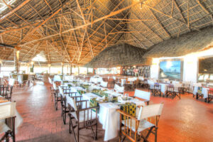 Ras Nungwi Beach Hotel - Tansania Safaris - Cobra Verde