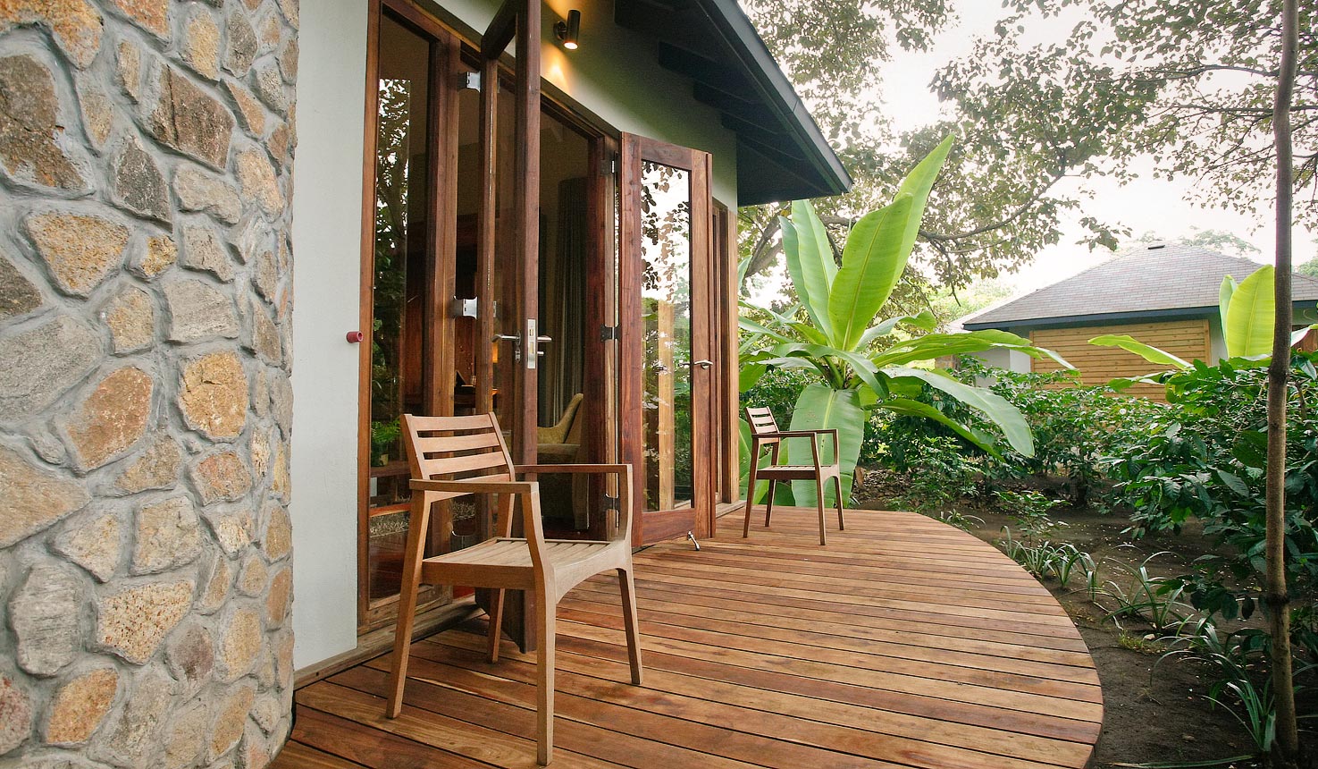 © Lake Duluti Lodge (1)