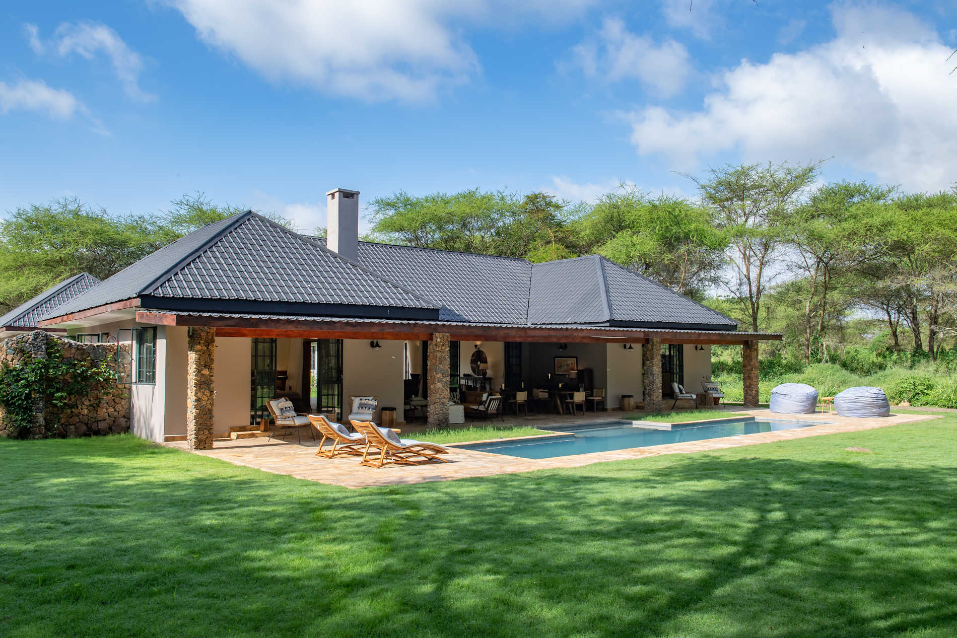 Hamerkop House Lemala