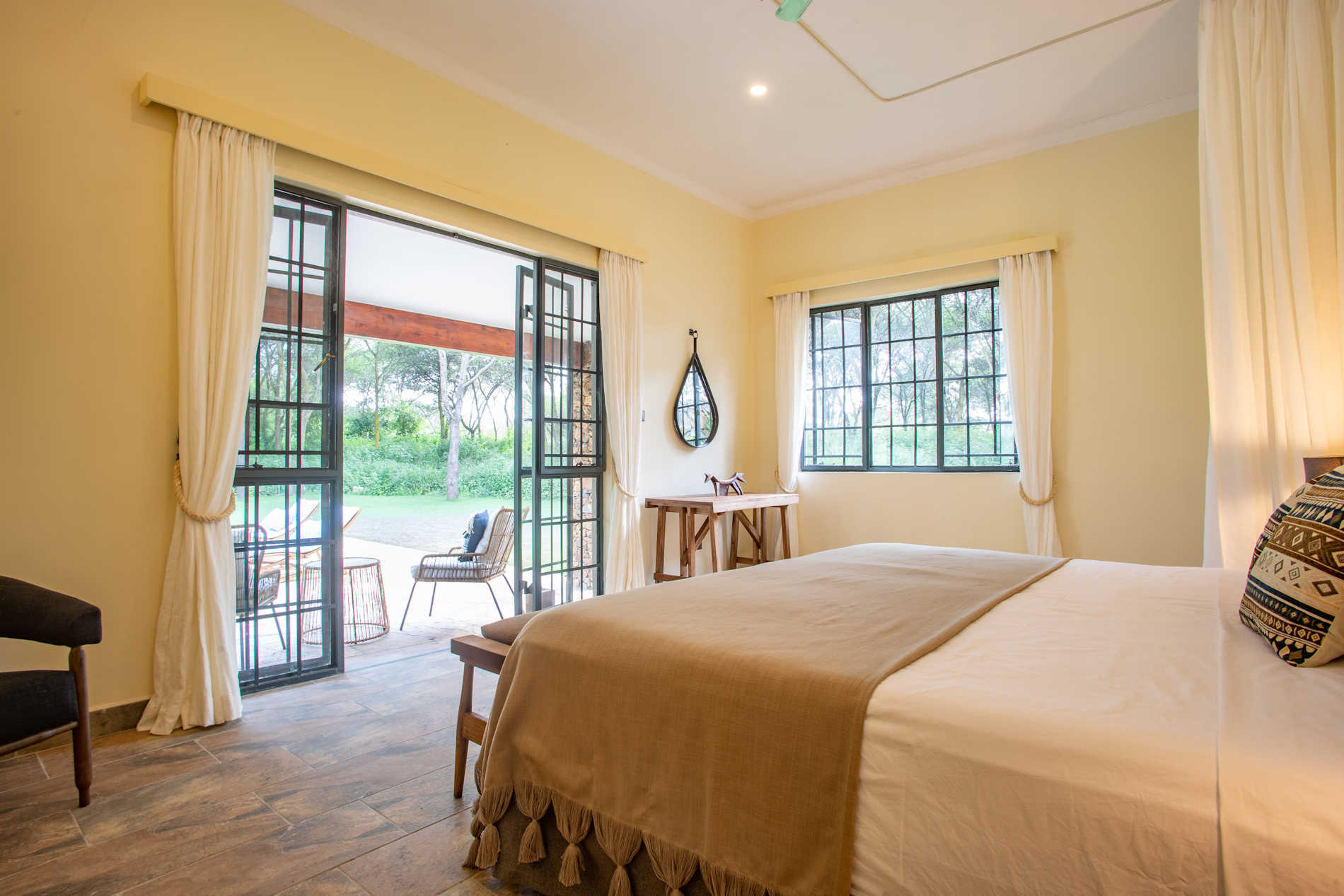 Hamerkop House Lemala