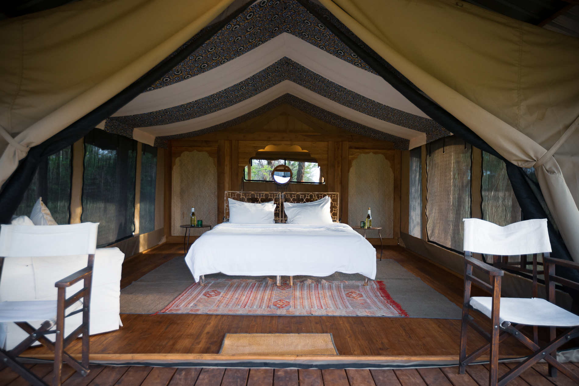 Serian’s Serengeti Mobile Lamai © Alex Walkers Serian (6)